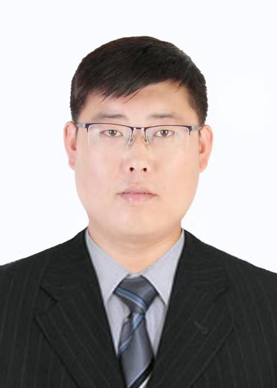 我轻轻地来了的第二张照片--威海王婆说媒